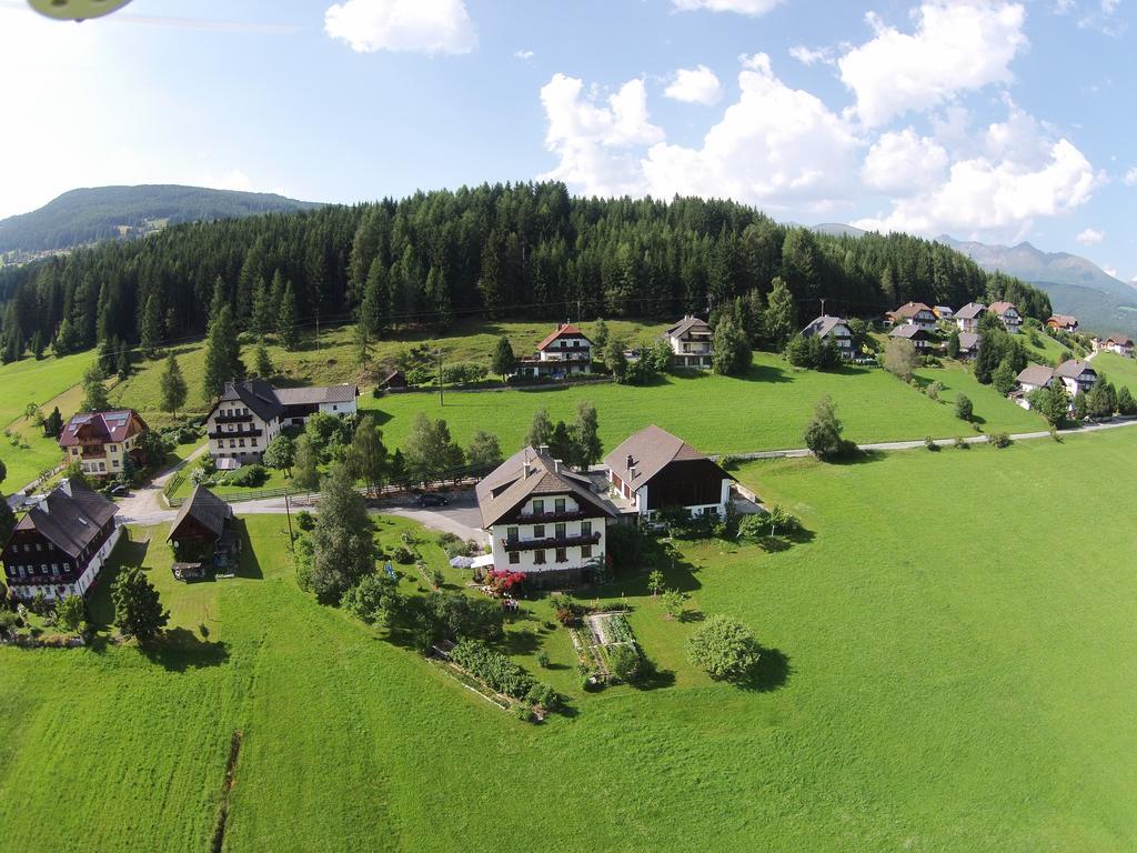 Haus Pfarrkirchner Apartman Mauterndorf Kültér fotó